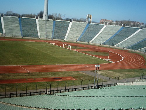 Стадион тур