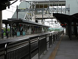 Korail Gyeongui Ligne Daegok station Platform.jpg