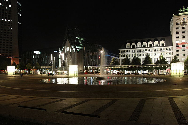 File:Leipzig - Augustusplatz + Paulinerkirche + Kroch-Hochhaus 01 ies.jpg