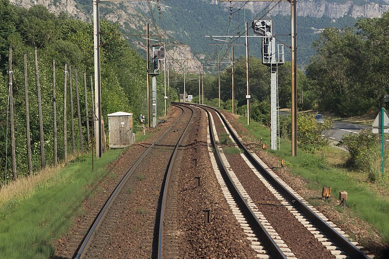 File:Ligne de la Maurienne - de Saint-Avre à Modane - IMG 0242.jpg