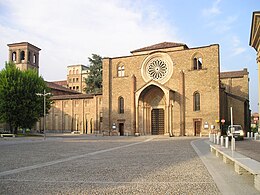 Place de l'hôpital Lodi 01.JPG