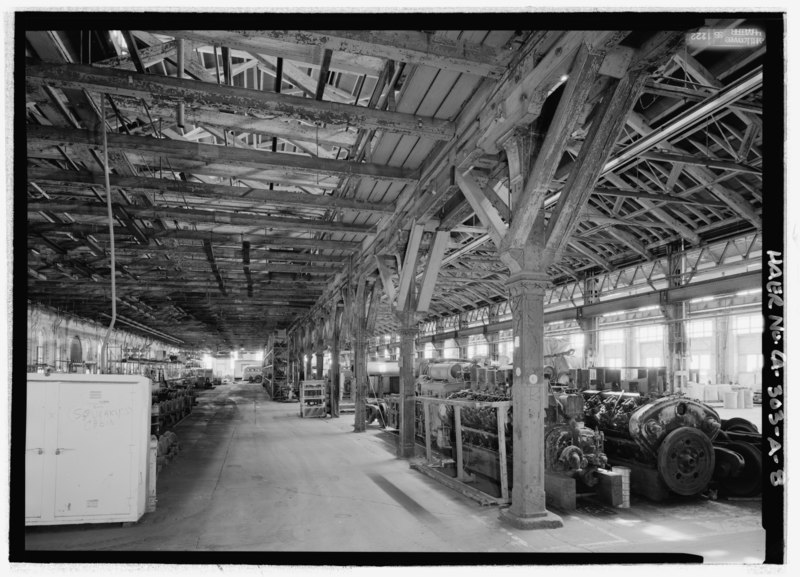 File:MACHINE SHOP INTERIOR, LOOKING SOUTH. - Southern Pacific, Sacramento Shops, Erecting Shop, 111 I Street, Sacramento, Sacramento County, CA HAER CA-303-A-8.tif