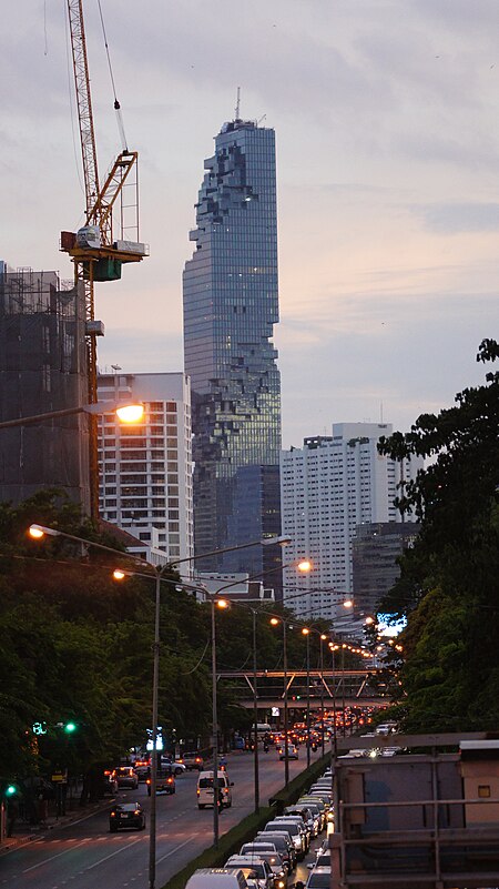 ไฟล์:MahaNakhon skyscraper.jpg