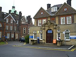 Main Entrance to Mount Vernon Hospital - geograph.org.uk - 1521949.jpg