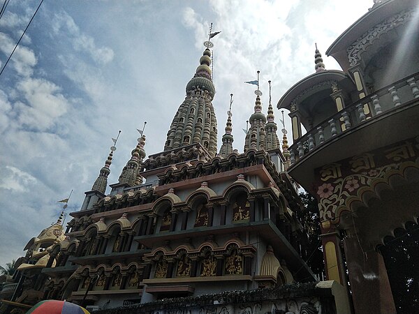 Image: Main temple spire of Somaj Bari, Nabadwip 2