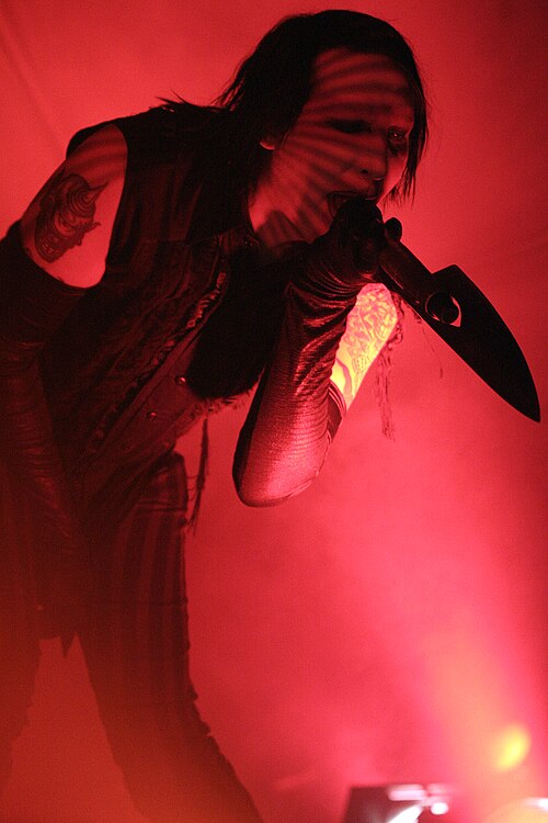 Manson performing in São Paulo in 2007 during the Rape of the World Tour