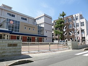 Meishu Gakuen Hitachi High School.JPG