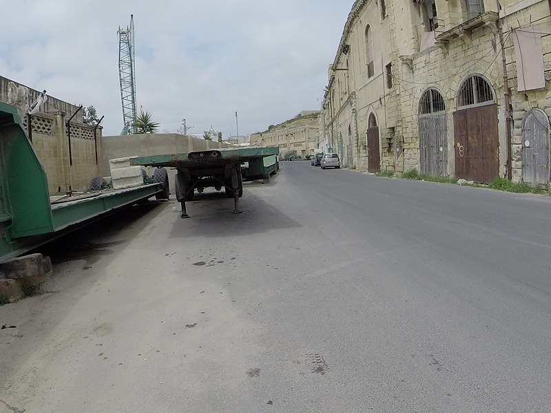 File:Moll Is Shipwrights, Raħal Ġdid, Malta - panoramio (3).jpg