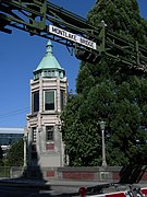 Montlake Bridge (south tower)