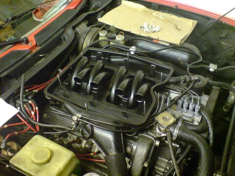 Montreal engine with removed cover of the air intake chamber