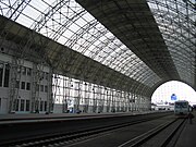 http://upload.wikimedia.org/wikipedia/commons/thumb/d/df/Moscow_Kievsy_Rail_Station_glass_and_steel_roof.jpg/180px-Moscow_Kievsy_Rail_Station_glass_and_steel_roof.jpg