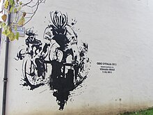 Murale su Via Mensa che ricorda la tappa iniziale del Giro d'Italia 2011