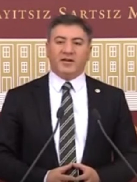 Murat Emir.jpg