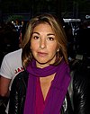 Naomi Klein, bir kadın.