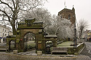 <span class="mw-page-title-main">St Nicholas Church, Newport</span> Church in England