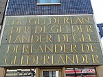 Nijmegen - 'Stottergevel' van Dick Dooijers op de geval van Lange Hezelstraat 21 (voormalig gebouw De Gelderlander).JPG