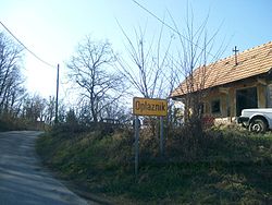 A falu bejárata.