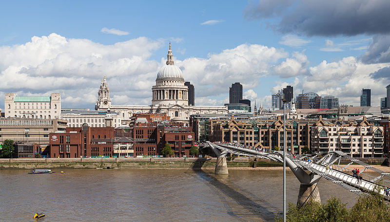 File:Orilla Norte del Támesis desde Tate Modern, Londres, Inglaterra, 2014-08-11, DD 123.JPG