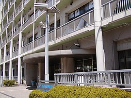 大阪市立中央高等学校