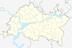 Mapa konturowa Tatarstanu, blisko centrum u góry znajduje się punkt z opisem „Mamadysz”