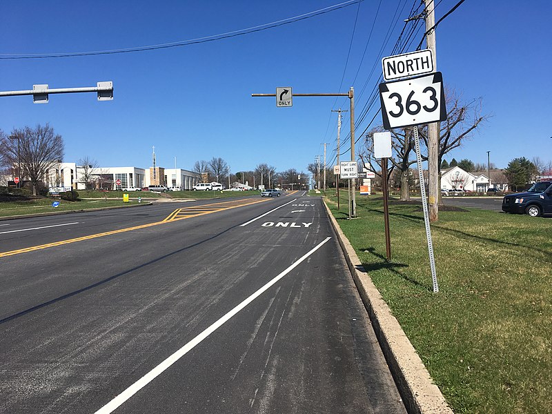 File:PA 363 NB past Sumneytown Pike.jpeg