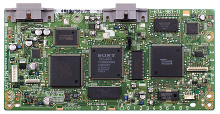 An SCPH-9001 motherboard