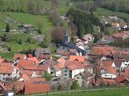 Pfaffenhausen (Spessart), Ortsmitte