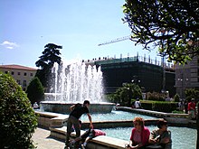 La piazza come si presentava prima dei lavori di riqualificazione.