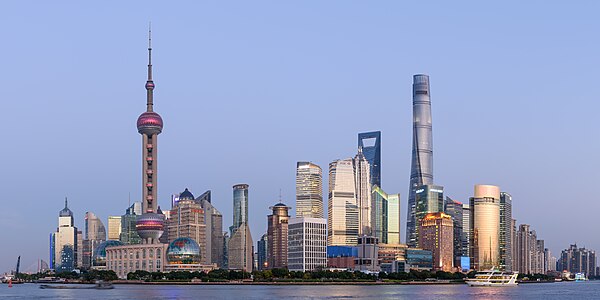 Bund, Şanghay'dan çekilmiş Lujiazui panoraması. Dört farklı kompozit fotoğrafın bir araya konulmasıyla oluşturulmuştur (Kasım 2017). (Üreten:commons:User:King of Hearts