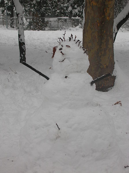 File:Punk snowman in Milan.jpg