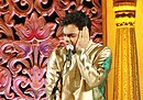 Rahul Deshpande singing in Vasantotsav 2010.jpg