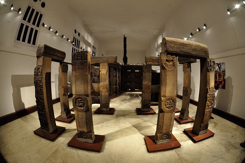 File:Railing Pillars - 2nd Century BCE - Red Sand Stone - Bharhut Stupa - Madhya Pradesh - Bharhut Gallery - South View - Indian Museum - Kolkata 2014-02-14 3314.JPG