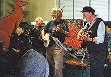 Hood (with banjo) plays at a reunion of the Rambleers in 2002; other members (L-R) are Barbara Lisyak, Harry Kay and Chris Kempster Rambleers reunion-2002-Jamberoo-7.jpg