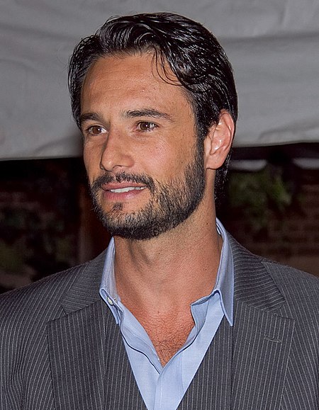 Rodrigo_Santoro