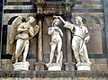 Skulpture von Andrea Sansovino am Baptisterium San Giovanni