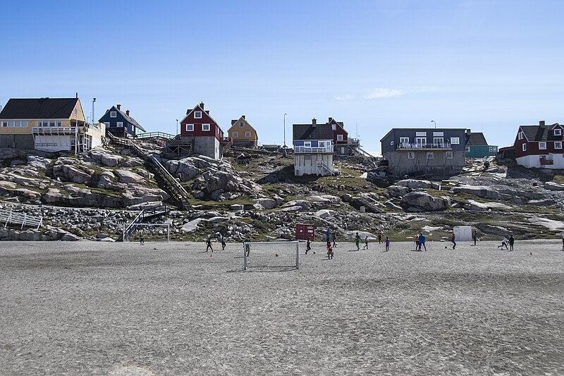 File:Soccer field in the city of Ilulissat.jpg