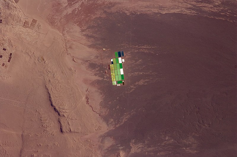 File:Solar Evaporation Ponds, Atacama Desert.jpg