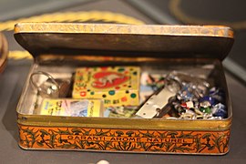 La boîte de bergamottes utilisée dans le film Le Fabuleux Destin d'Amélie Poulain.