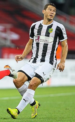 <span class="mw-page-title-main">André Alves</span> Brazilian footballer (born 1983)