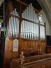 The organ case St Lawrence, Downton, organ - geograph.org.uk - 3626715.jpg