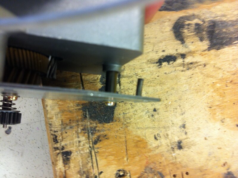 File:Striped screw1.JPG