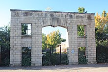 The Gateway from Thomas Firths, Norfolk Works (relocated to present site) in Sheffield. Thomas Firth & sons Gateway Sheffield IMG 2188.JPG