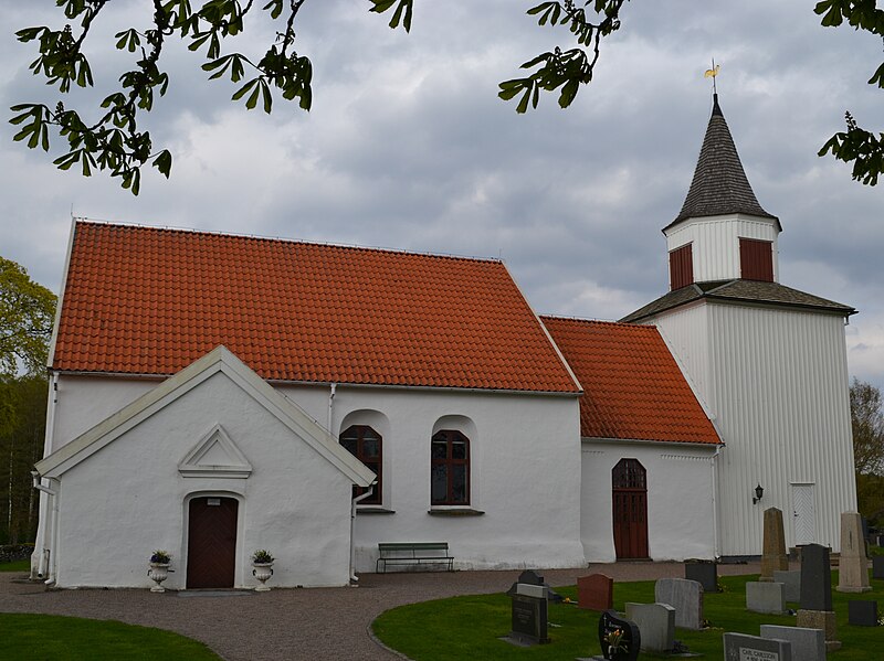 File:Torpa kyrka (Halland) 2012 g.JPG