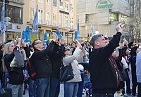 Tourists in Munich at the Marienplatz, 2011.JPG