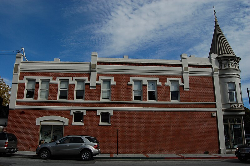 File:USA-Los Gatos-La Cañada Building-1.jpg