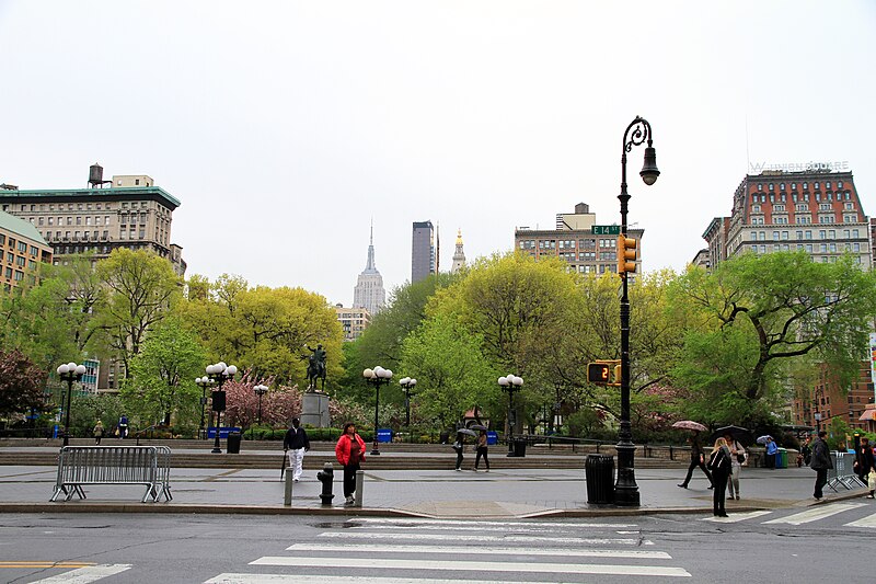 File:USA-NYC-Union Square2.JPG