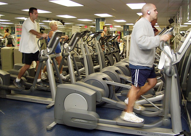 File:US Navy 061023-N-0879R-003 Commanders may now authorize the elliptical trainer as an alternative testing option for the cardio portion of the Physical Readiness Test's (PRT) 1.5 mile run beginning with the Spring 2007 physical.jpg