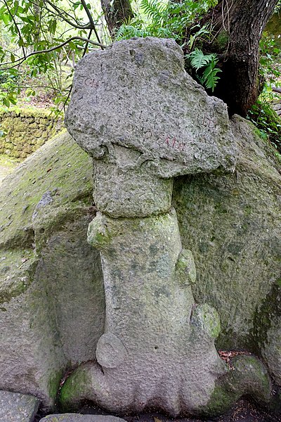 File:Unidentified - Parco dei Mostri - Bomarzo, Italy - DSC02497.jpg