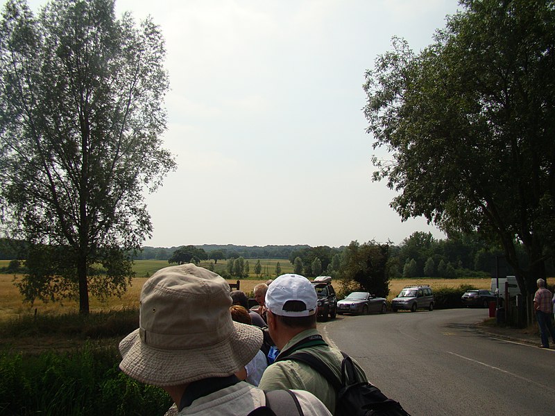 File:View across the fields from the North Hill road bridge ^2 - geograph.org.uk - 3555183.jpg