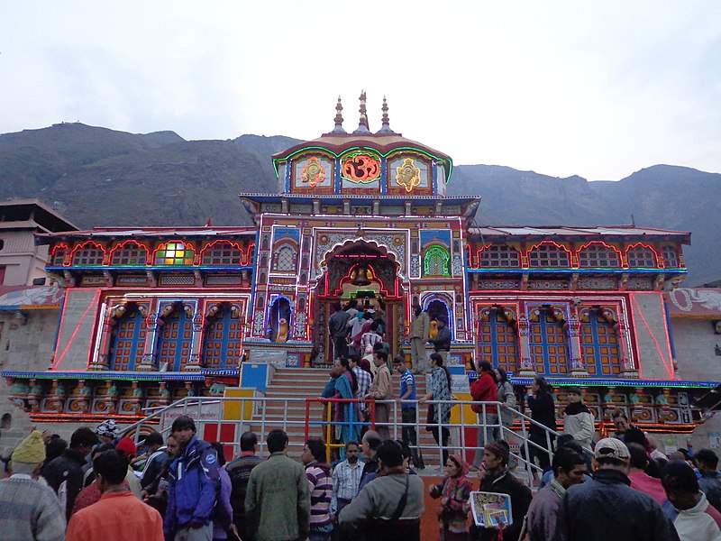 File:Vishu Temple, Badrniath.jpg